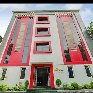 Royal Hotel
