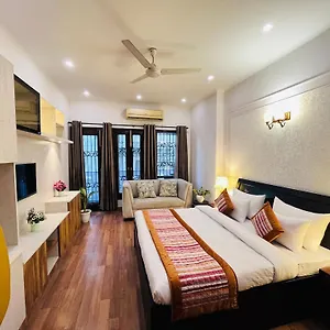 The South Manor Residency Near Aiims Hospital New Delhi